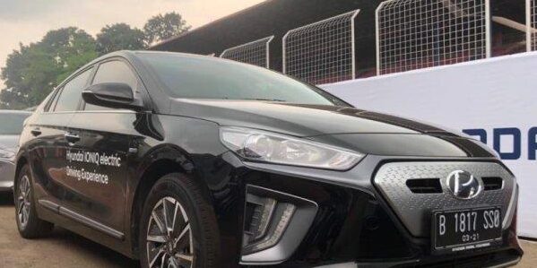 Peforma Mengagumkan Mobil Listrik Hyundai Ioniq
